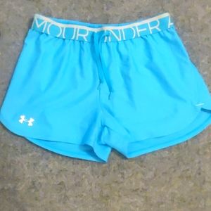 (4pc+ 1 bundled) Under Armour Shorts